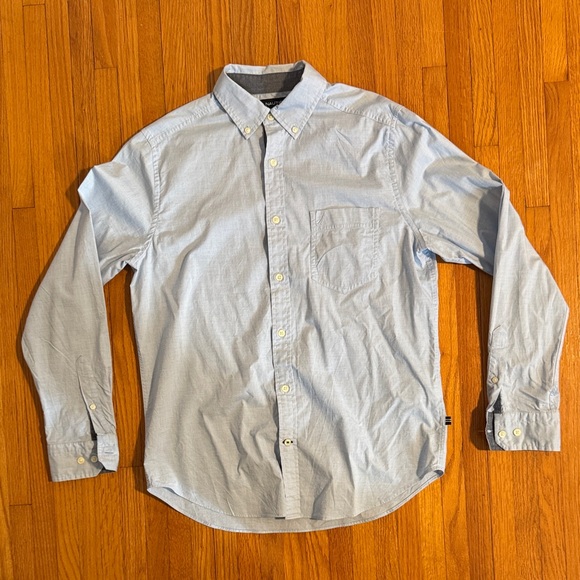 Nautica Light Blue Men's Classic Fit / Stretch Button Down Shirt SMALL (S) - Picture 1 of 6